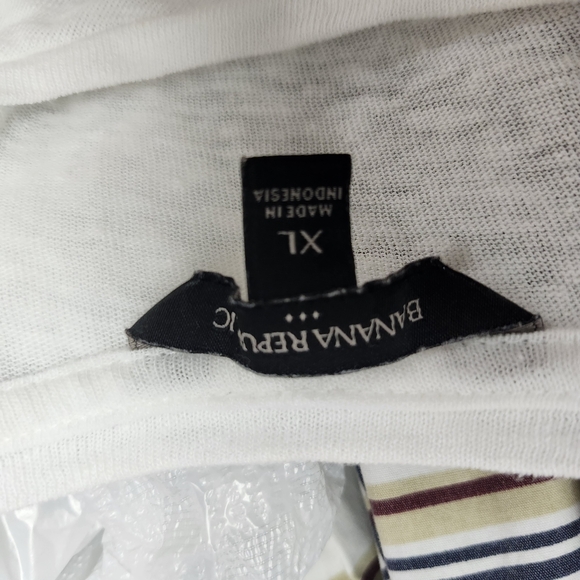 Banana Republic White Lace Accent Tank Top - Picture 4 of 5